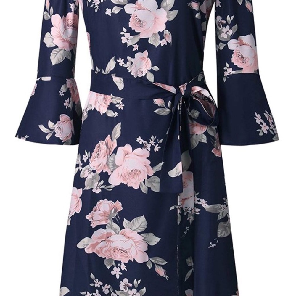 Dress - Picture 4 of 4